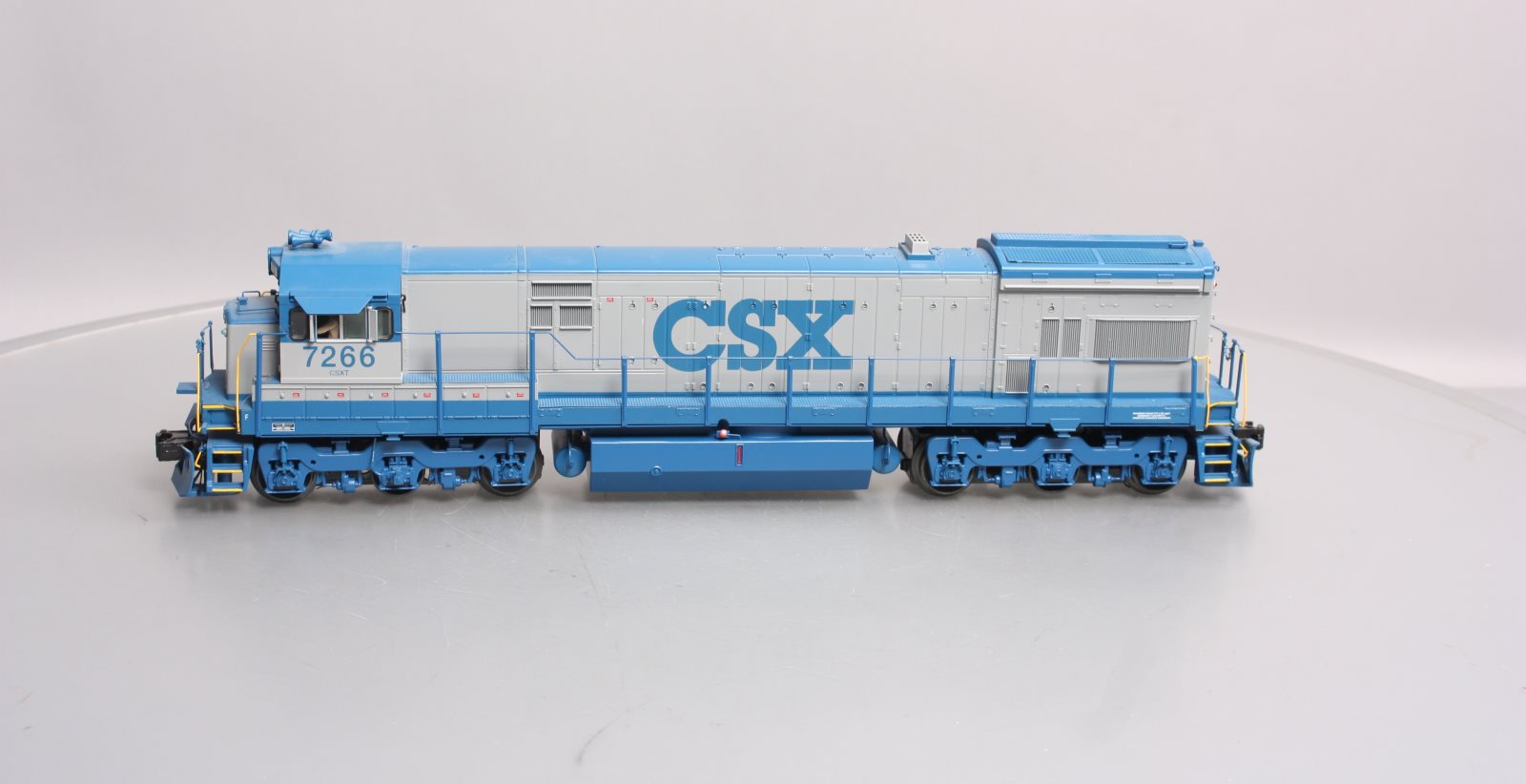 MTH 20-20932-1 O CSX U30C Diesel Engine with PS-3.0 (Hi-Rail) #7266