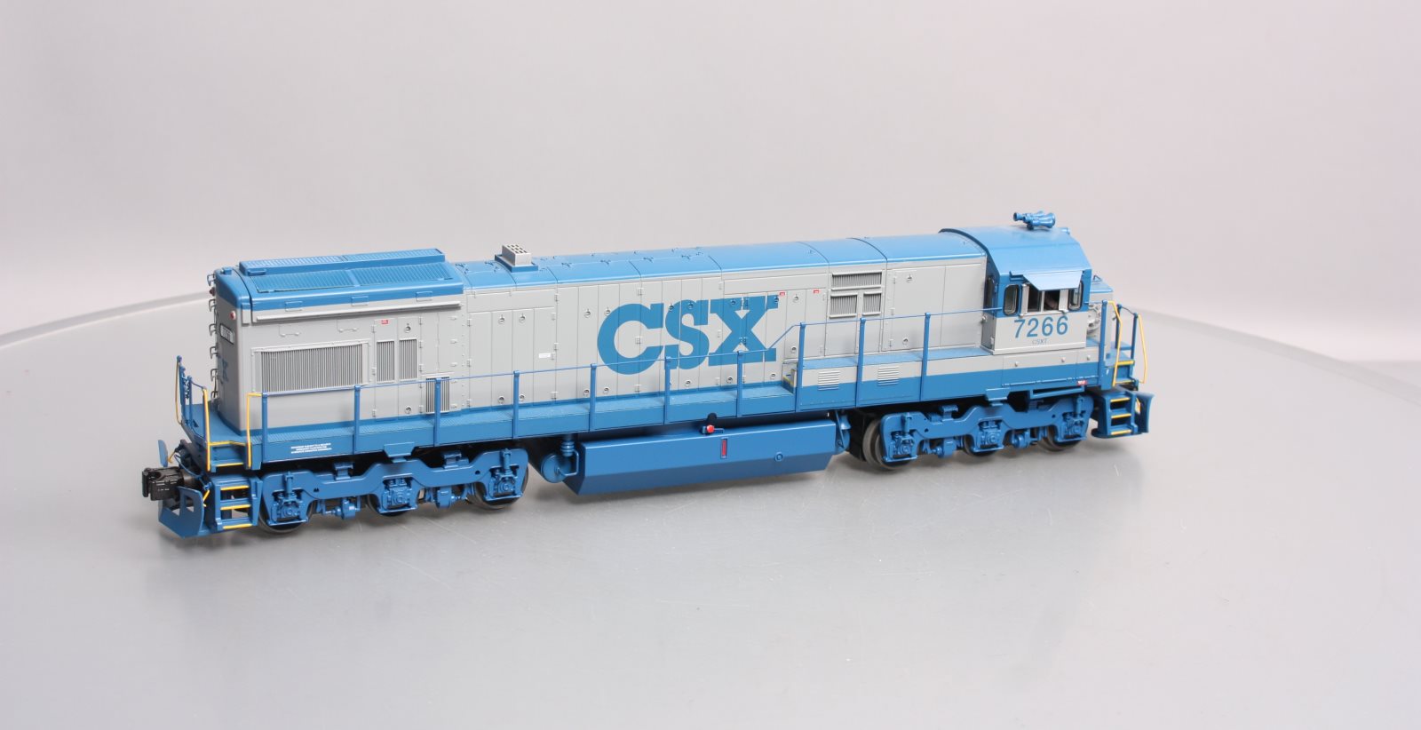 MTH 20-20932-1 O CSX U30C Diesel Engine with PS-3.0 (Hi-Rail) #7266