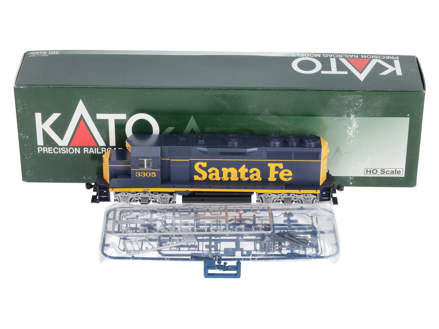 Kato 37-3022 HO Santa Fe Dress Blue EMD GP35 Phase Ia Diesel Locomotive #3305