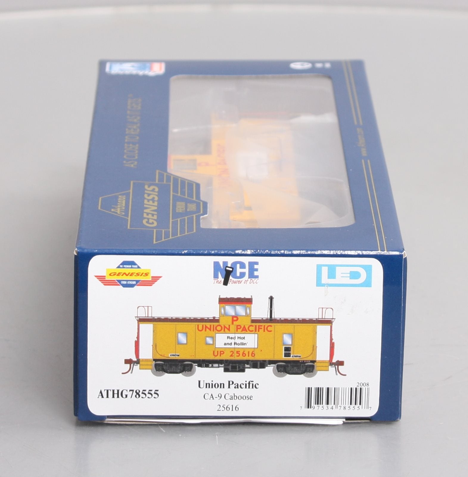 Athearn G78555 HO Union Pacific CA-9 ICC Caboose with Lights #25616