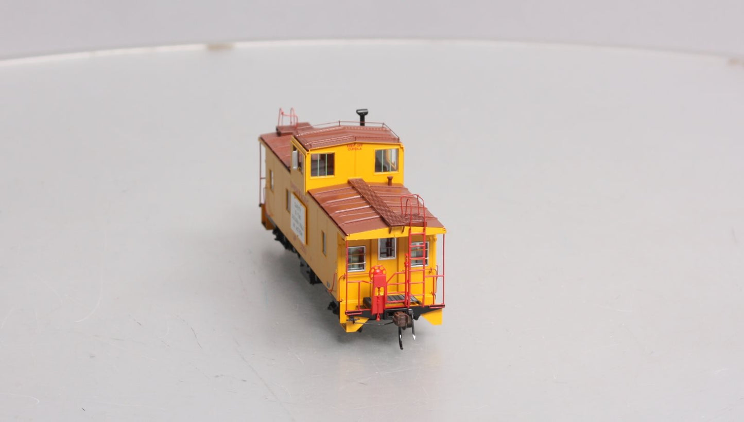 Athearn G78562 HO Union Pacific CA-8 Early Caboose with Lights #25511