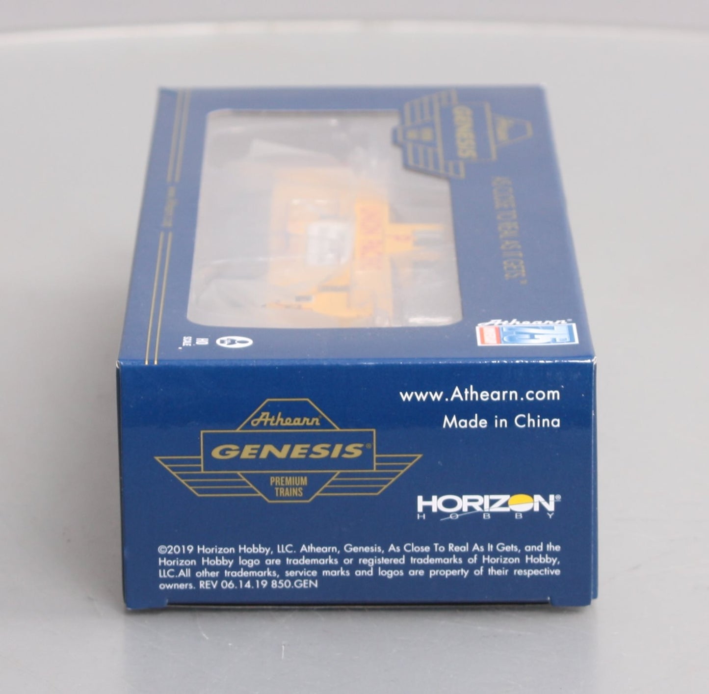 Athearn G78559 HO Union Pacific CA-8 Late Caboose with Lights #25527