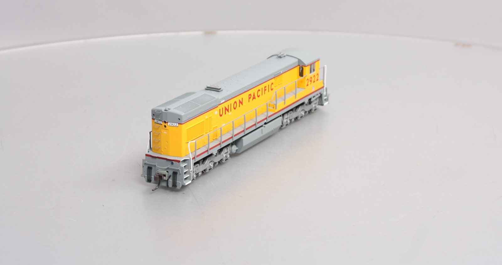 Atlas 7361 HO Union Pacific U30C Phase 3 Locomotive #2922 – Trainz