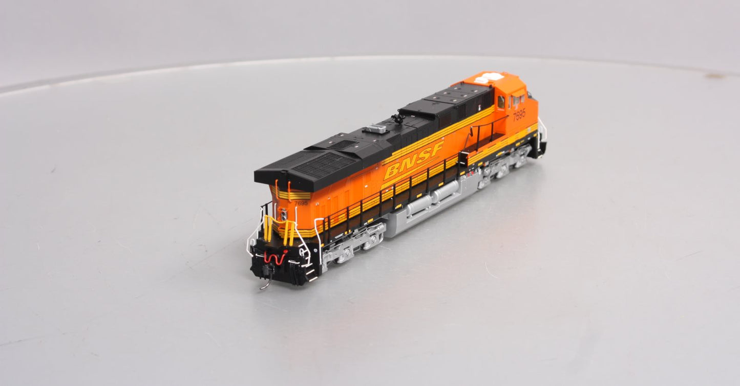 InterMountain 49726 HO BNSF ES44DC Diesel Locomotive #7695