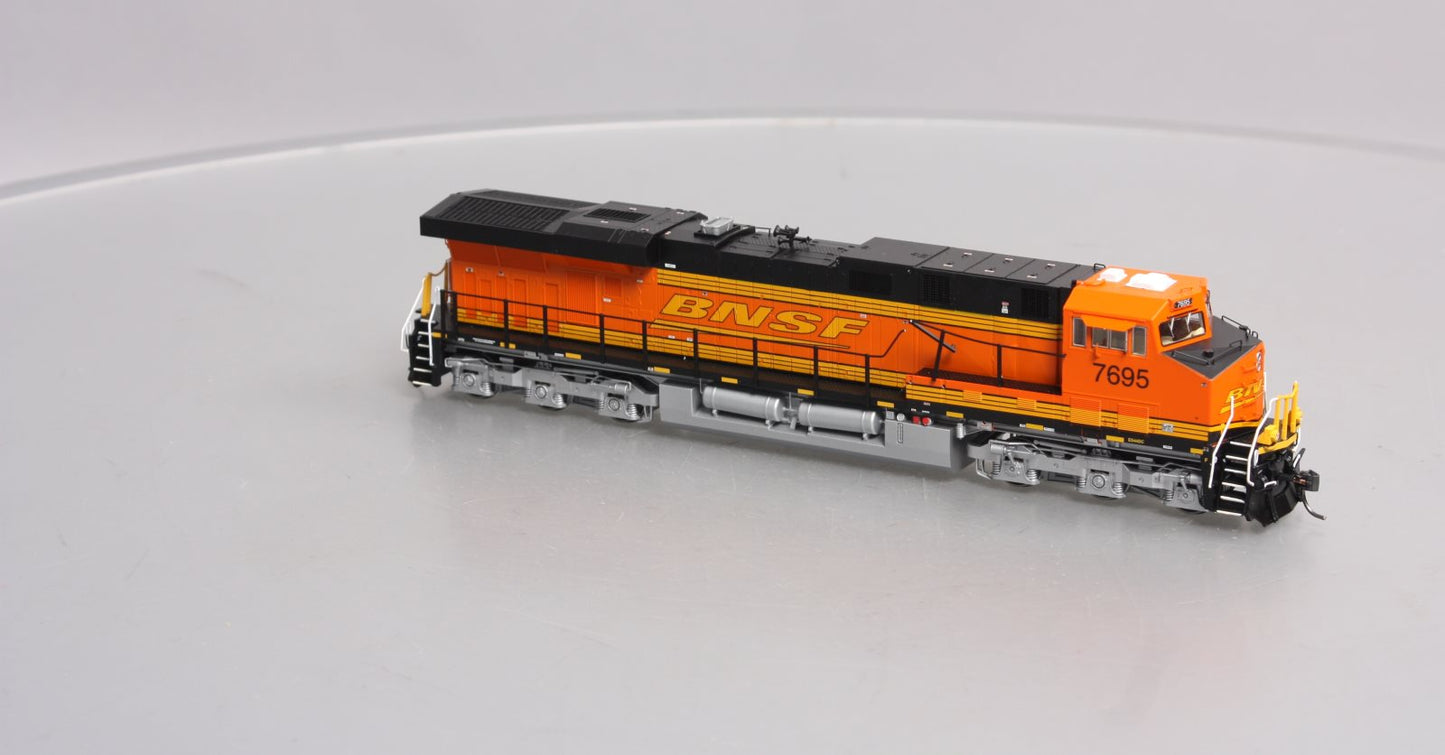 InterMountain 49726 HO BNSF ES44DC Diesel Locomotive #7695