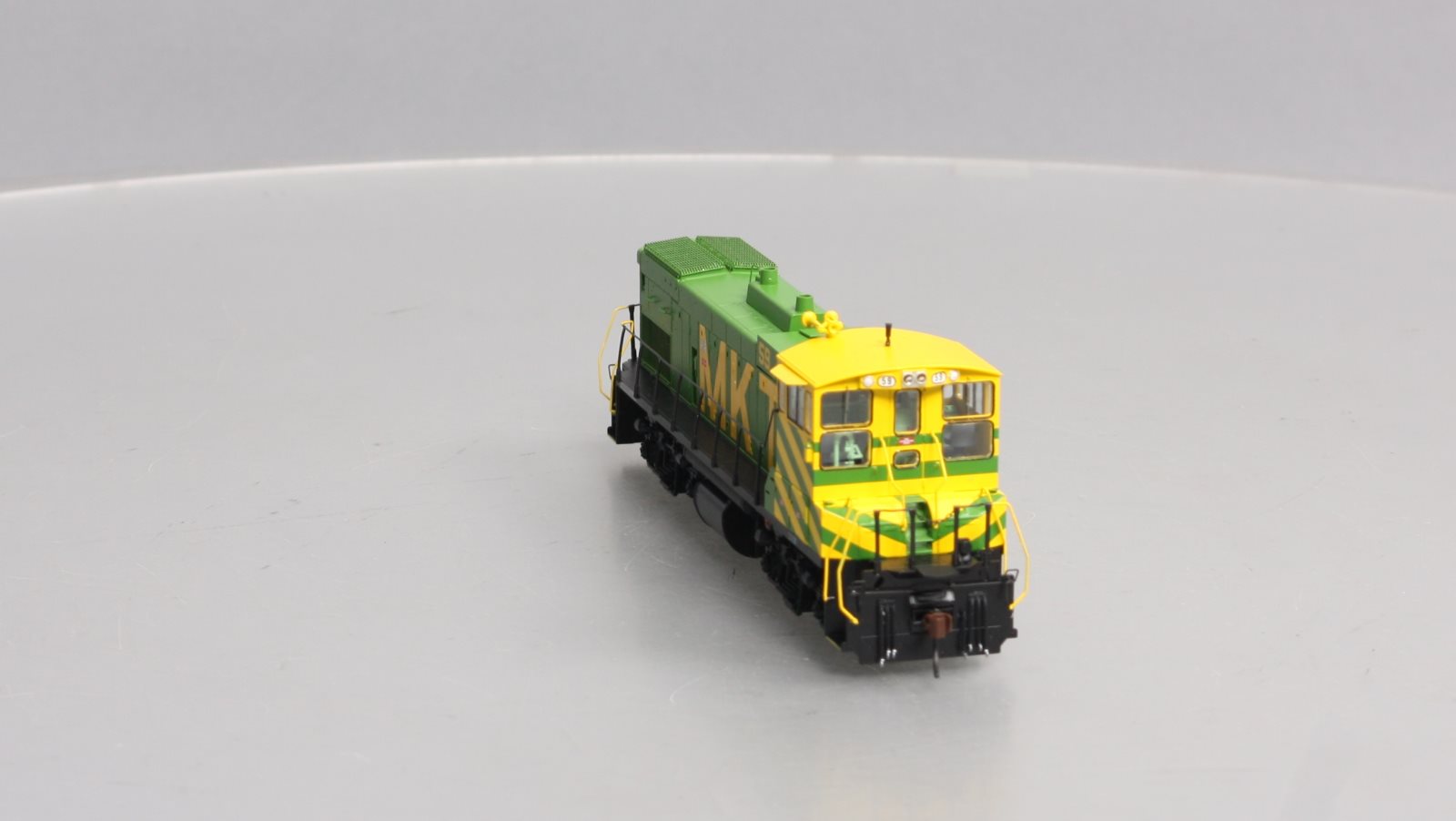 Athearn G66084 HO Missouri Kansas Texas MP15-AC Diesel Locomotive #59