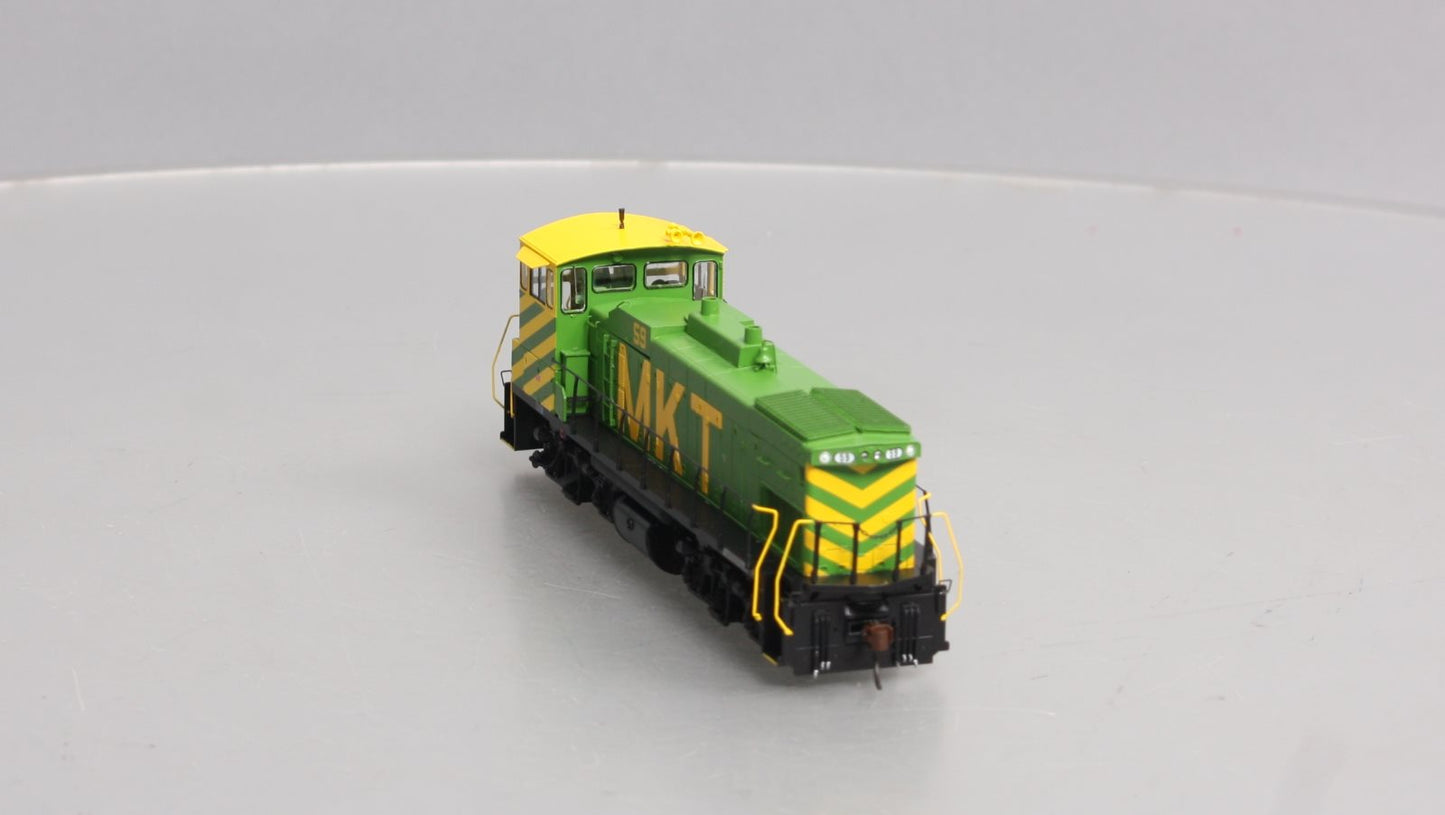 Athearn G66084 HO Missouri Kansas Texas MP15-AC Diesel Locomotive #59