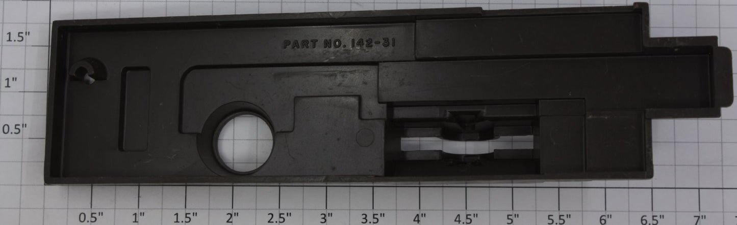 Lionel 142-31  Super O Brown Manual Switch Cover