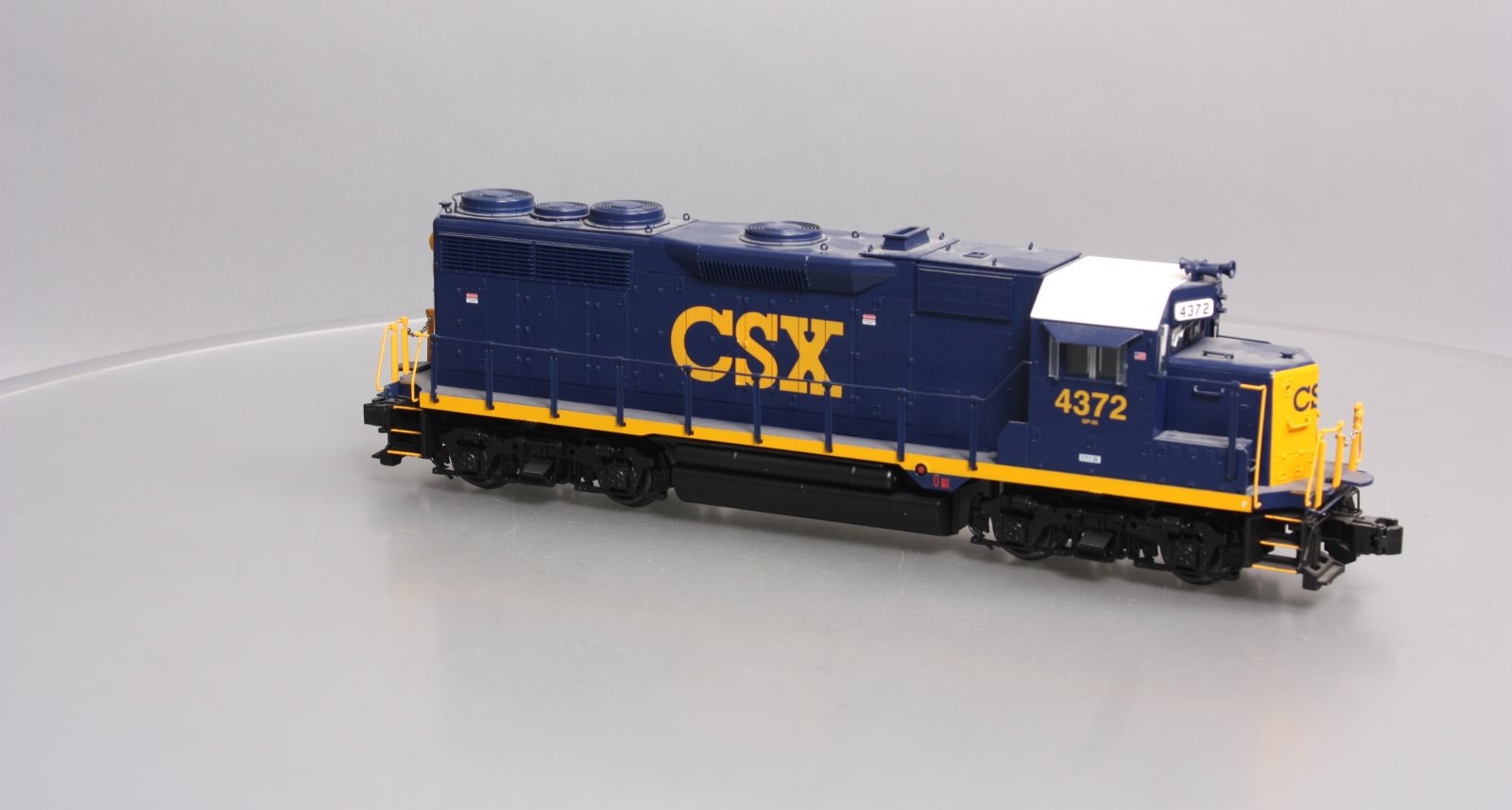 Lionel 6-38998 CSX Non-Powered GP35 Diesel Locomotive #4372