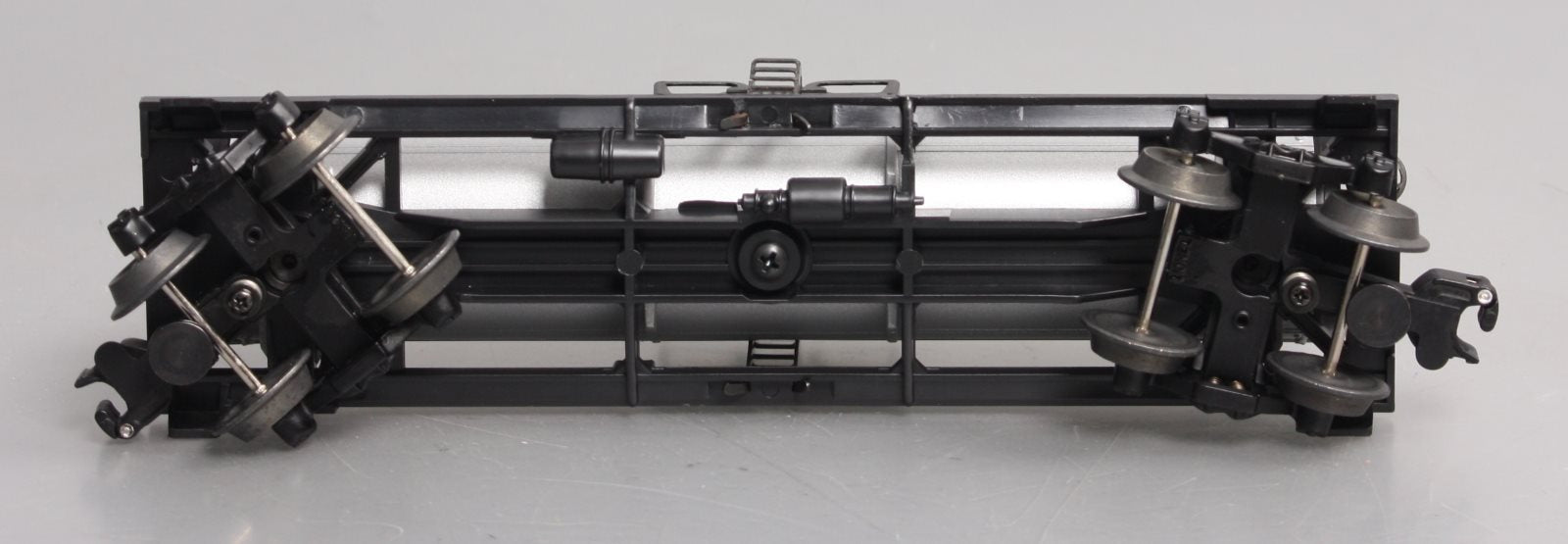 Lionel 6-26116 O Gauge WB Pepe La Pew Single Dome Tank Car