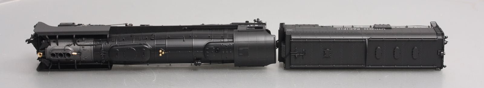 Broadway Limited 7364 HO UP 4-8-4 Class FEF-3 Steam Locomotive Sound/DC/DCC #831