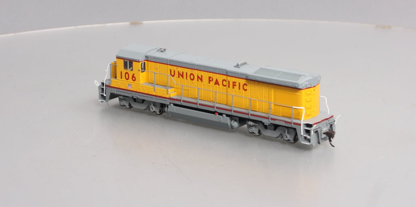 Atlas 8023 HO Scale Union Pacific GE B23-7 Diesel Locomotive #106