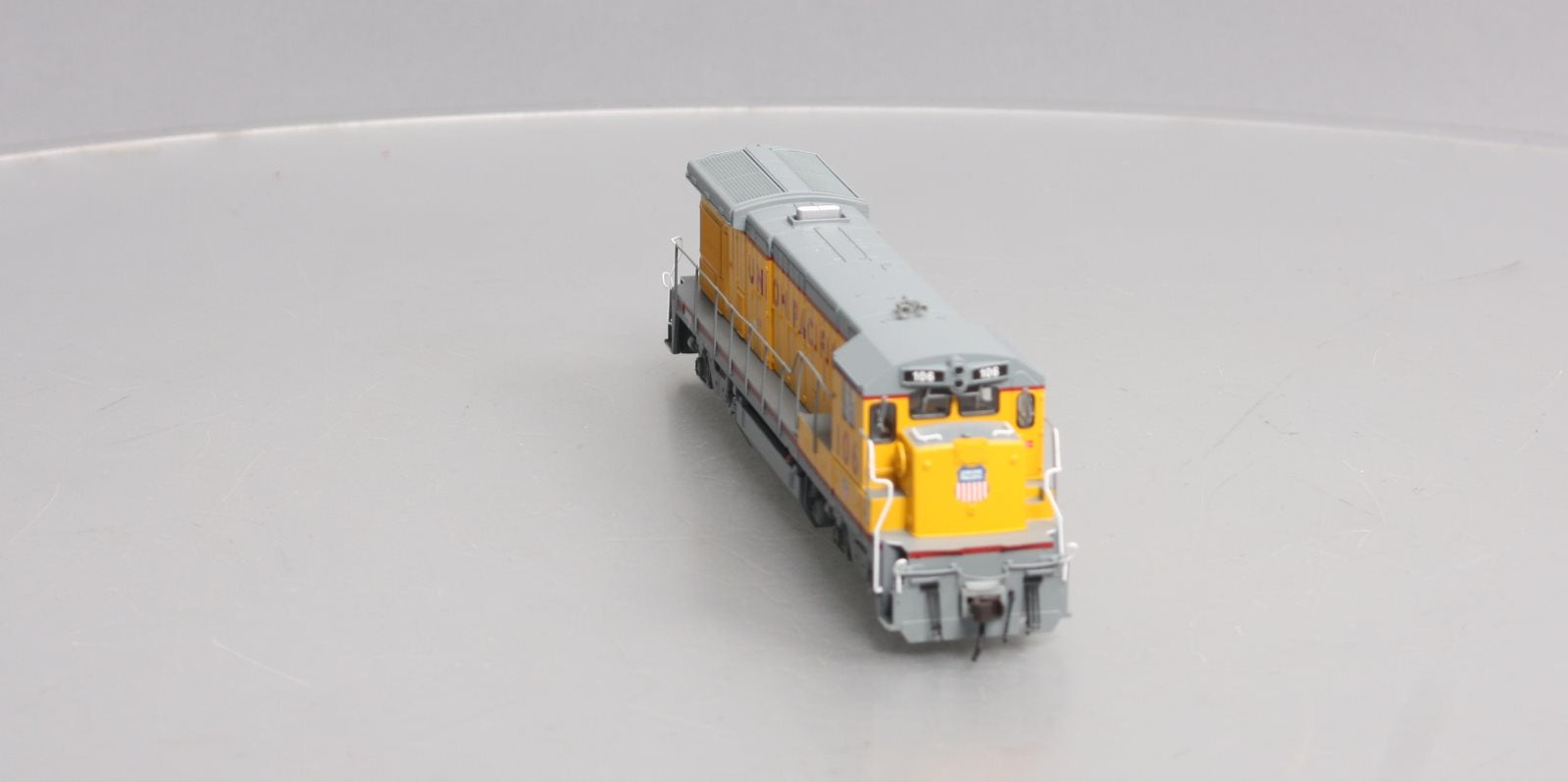 Atlas 8023 HO Scale Union Pacific GE B23-7 Diesel Locomotive #106