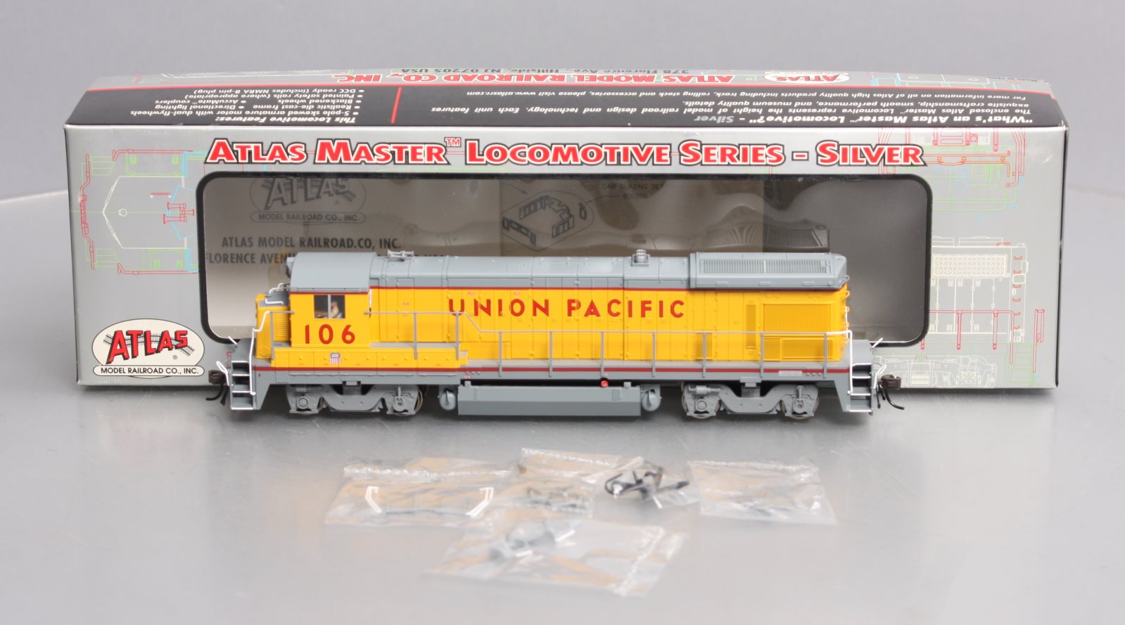 Atlas 8023 HO Scale Union Pacific GE B23-7 Diesel Locomotive #106