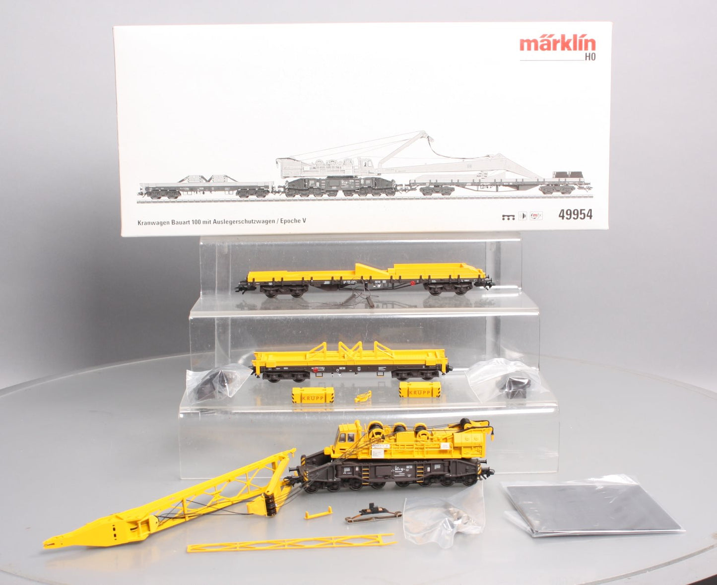 Marklin 49954 HO Deutsche Bahn Type 100 Crane Car & Type 817 Boom Tender Car Set