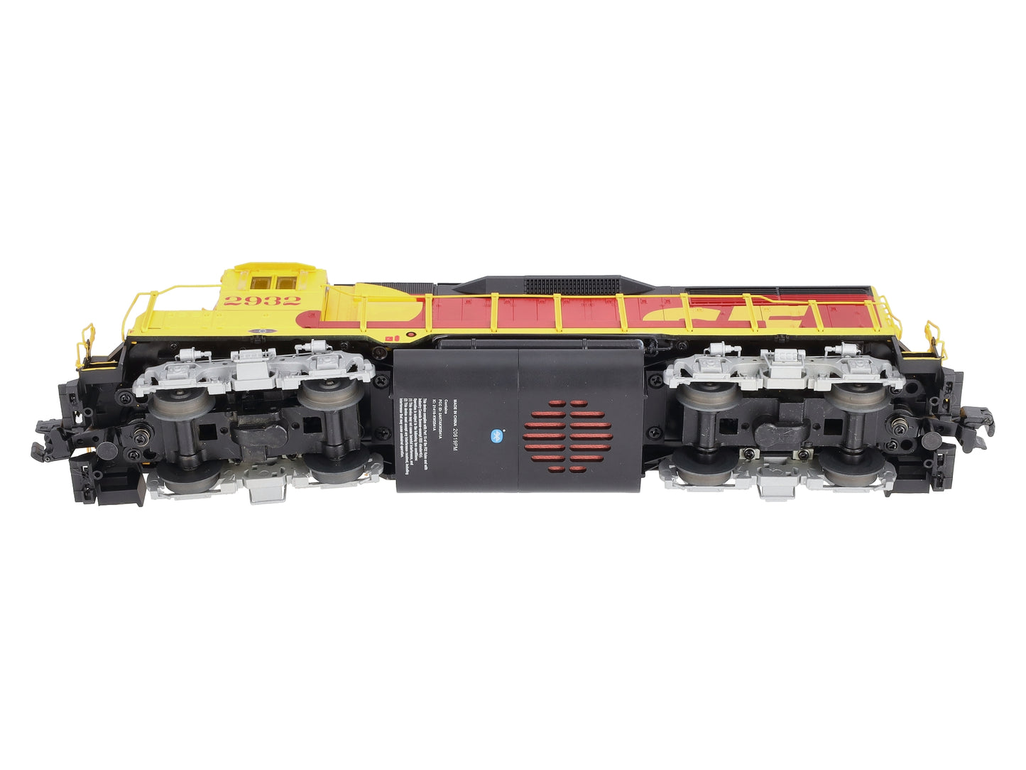 Lionel 1933343 O Gauge Santa Fe GP35 Non-Powered Diesel Engine #2932