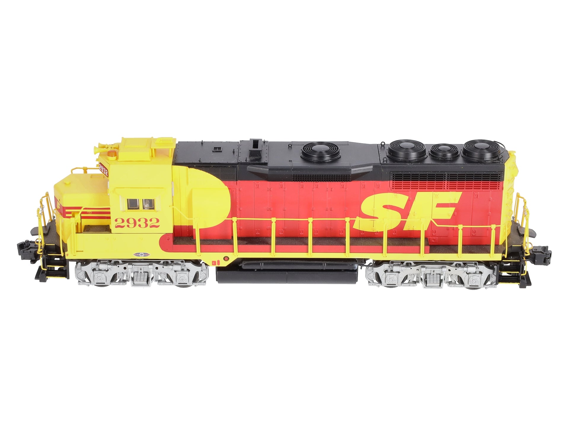 Lionel 1933343 O Gauge Santa Fe GP35 Non-Powered Diesel Engine #2932