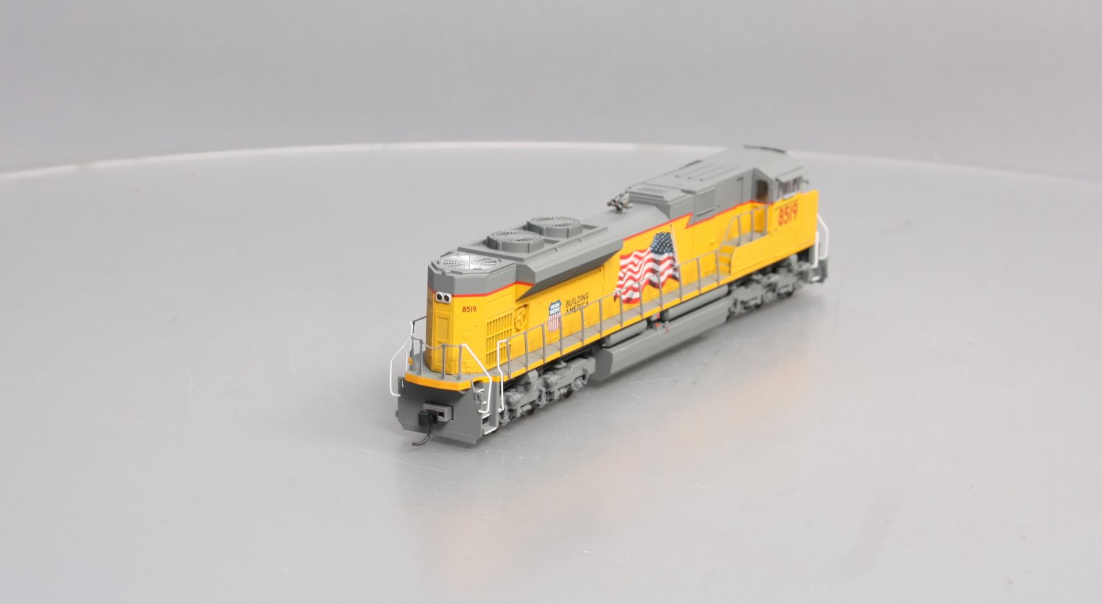 Walthers 910-9853 Union Pacific SD70ACe Diesel Locomotive #8519
