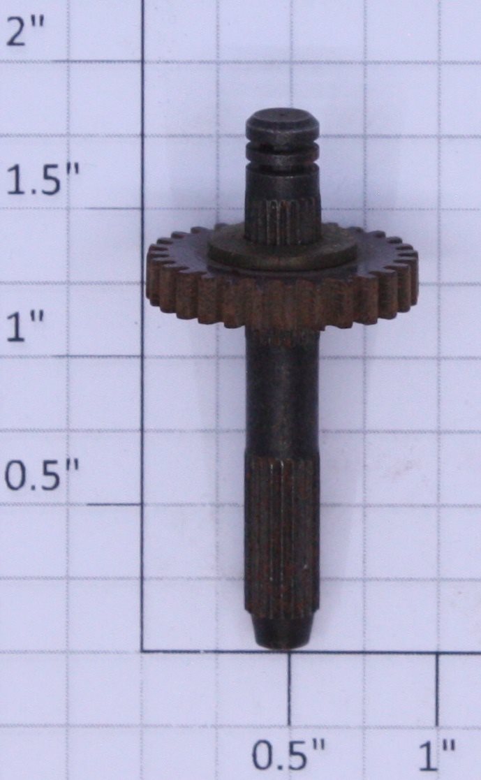 Lionel Z-16 Right Hand Upper Ribbed Shaft Assembly with Gear