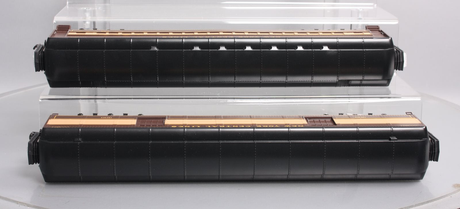 MTH 20-4496 O NYC 70’ Madison Baggage/Coach Passenger Car Set (Set of 2) LN/Box