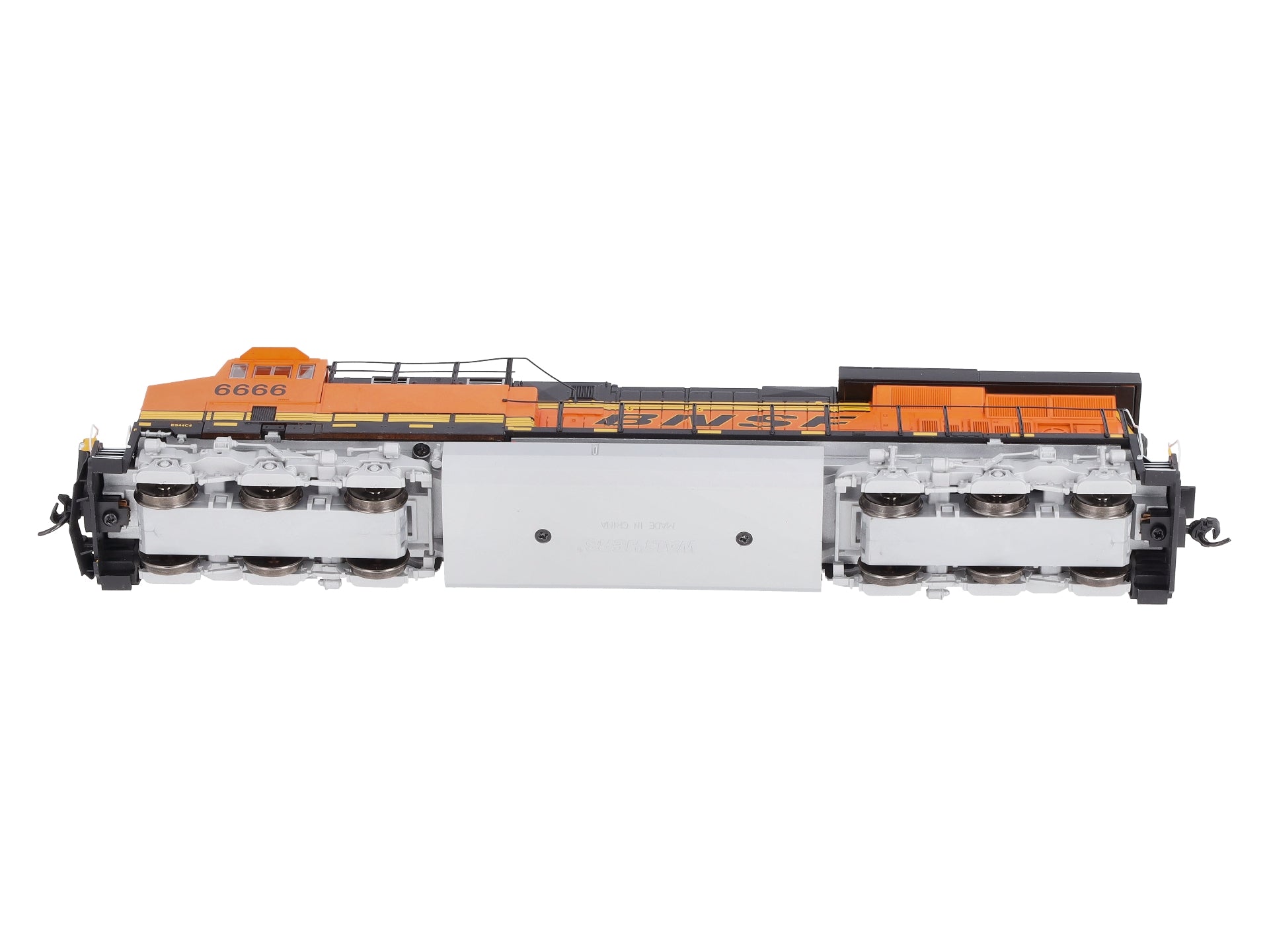 Walthers 910-10175 BNSF ES44 Evolution Diesel Locomotive #6666