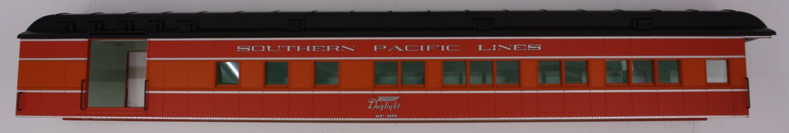 Lionel 25545-2 #3178 Southern Pacific Daylight Combine Shell