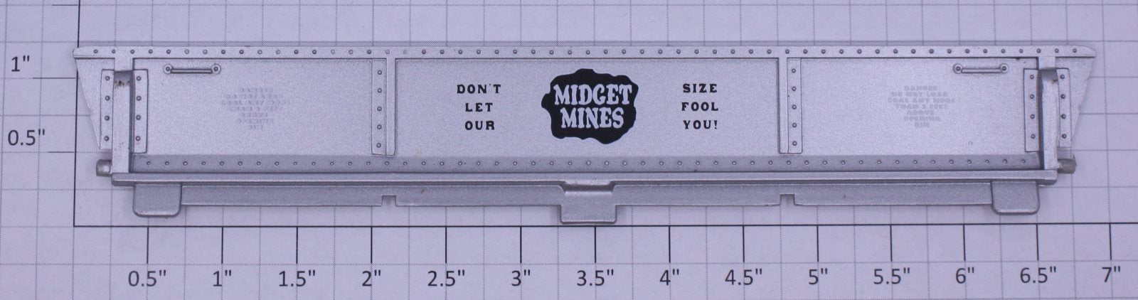 Lionel 16749-47 Midget Mines Ore Dump Car Bin Gate