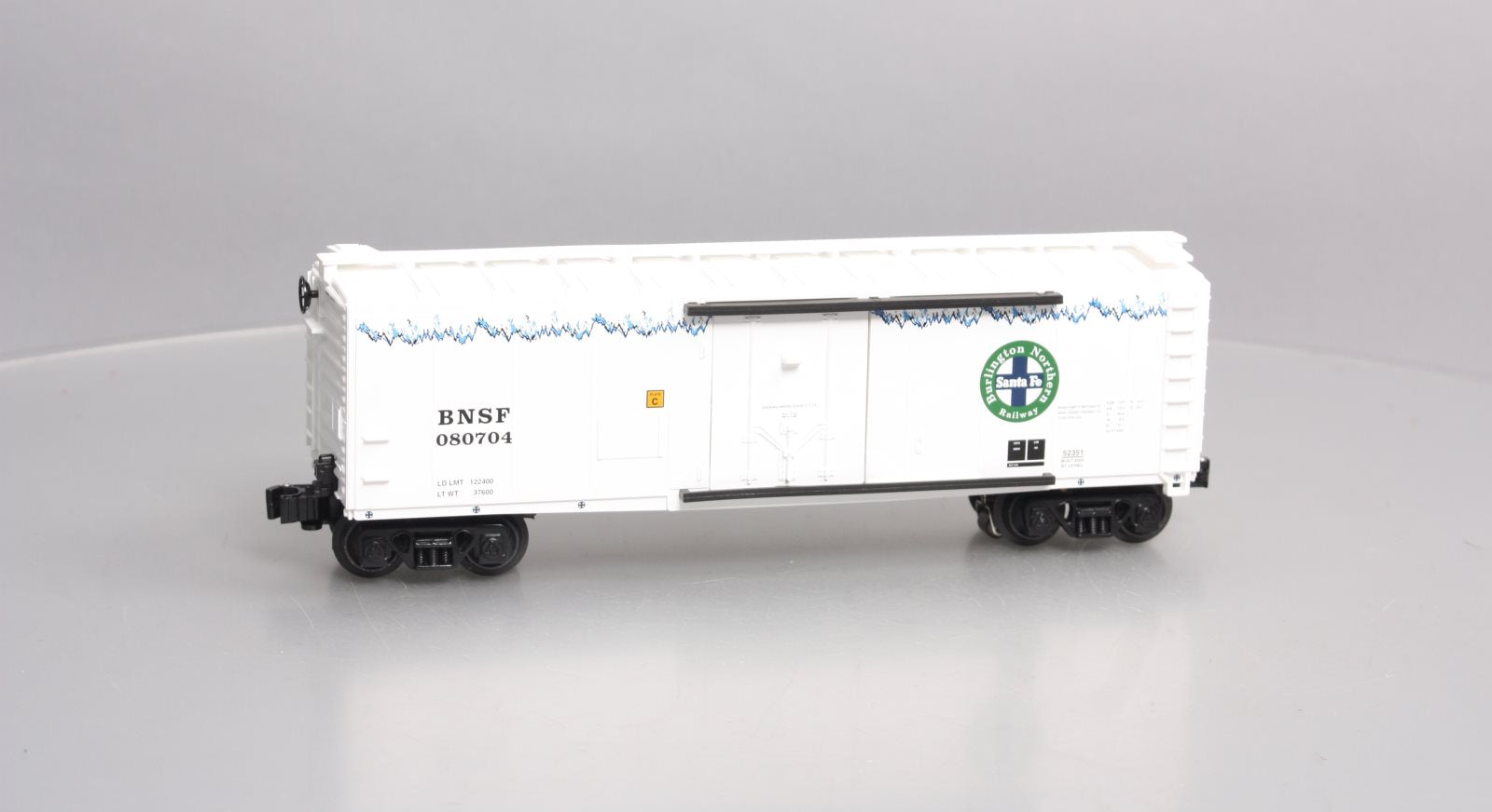 Lionel 6-52351 O Gauge BNSF Icicle Refrigerator Car #080704 MT/Box