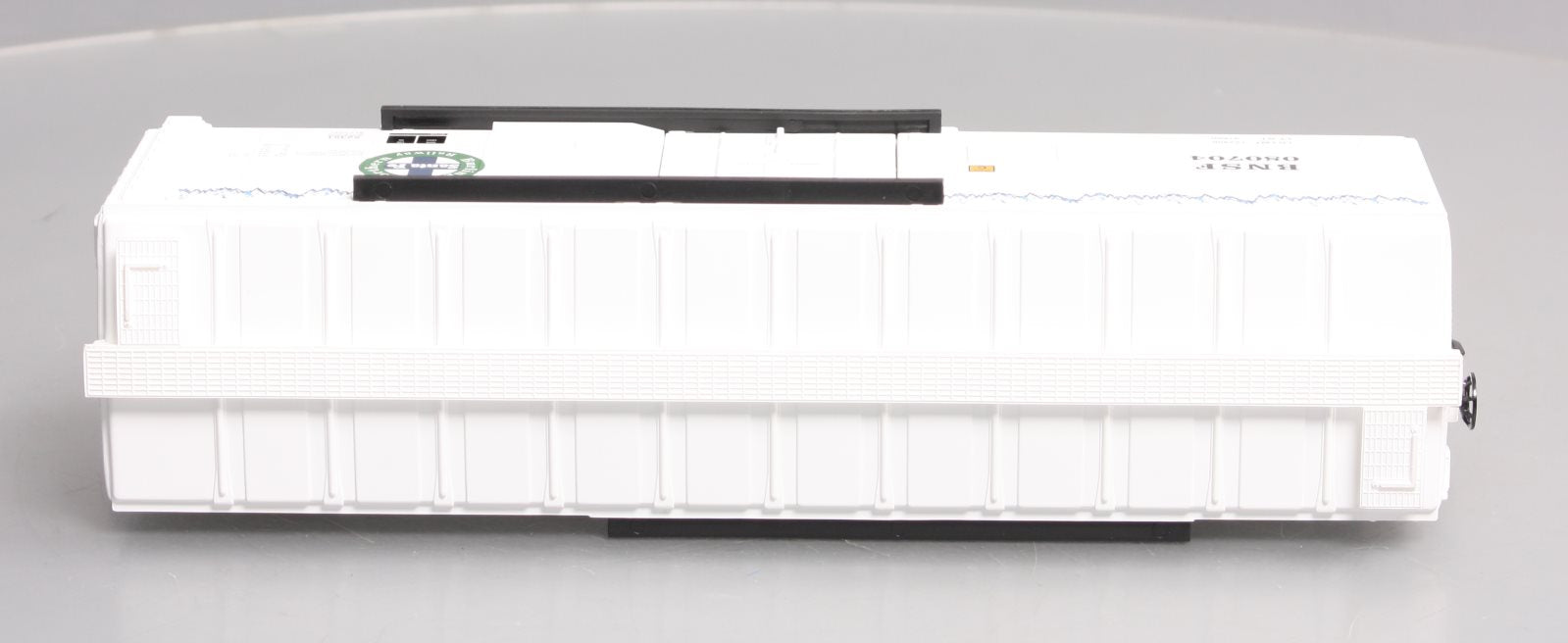 Lionel 6-52351 O Gauge BNSF Icicle Refrigerator Car #080704 MT/Box
