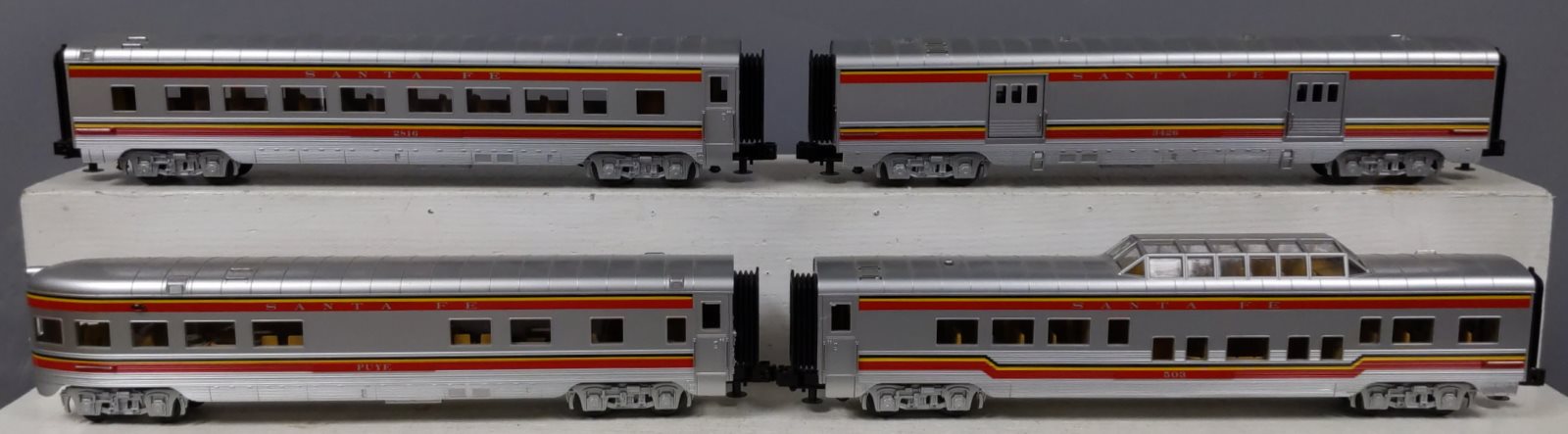 MTH 30-67057 O Santa Fe 60' Streamlined Passenger Set (Set of 4) LN/Box