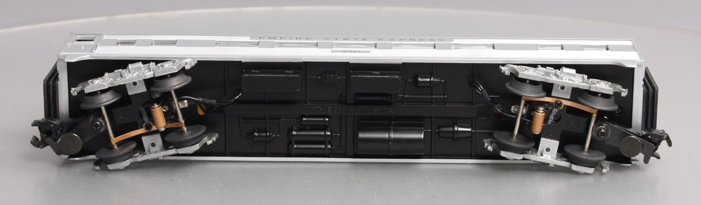 MTH 30-6119 O Gauge NYC Empire State Express Streamlined Passenger Car #2951 LN/Box
