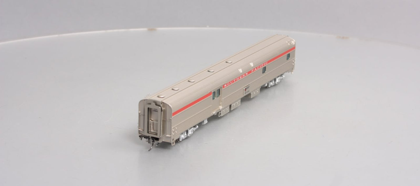 Rapido Trains 114037 HO Southern Pacific Budd Baggage-Dorm Car #3102