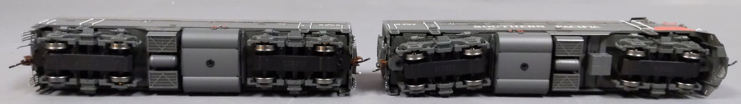 Athearn G22590 HO Southern Pacific EMD FP7A/F7B Diesel Loco Set #6457A/#8298B