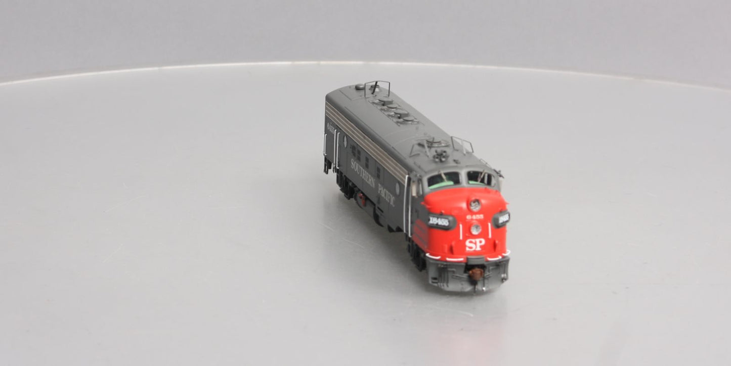 Athearn G22588 HO Southern Pacific FP7A Diesel Locomotive #6455