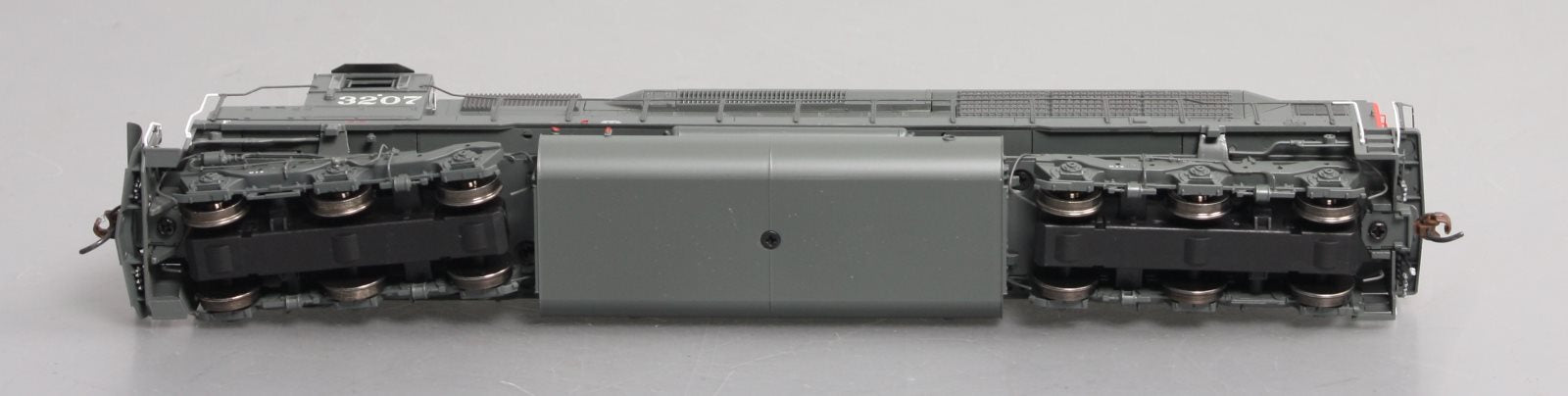 Athearn G63608 HO Southern Pacific SDP45 Diesel Locomotive #3207