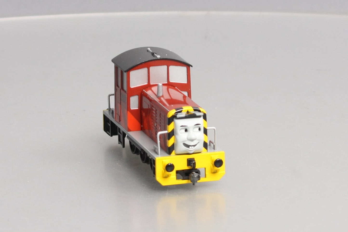Bachmann 58804 HO Thomas & Friends Salty Diesel Locomotive w/Moving Eyes #2991