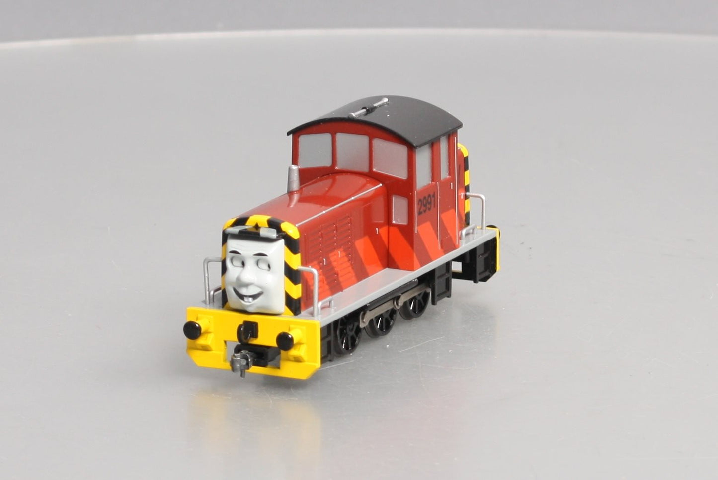 Bachmann 58804 HO Thomas & Friends Salty Diesel Locomotive w/Moving Eyes #2991