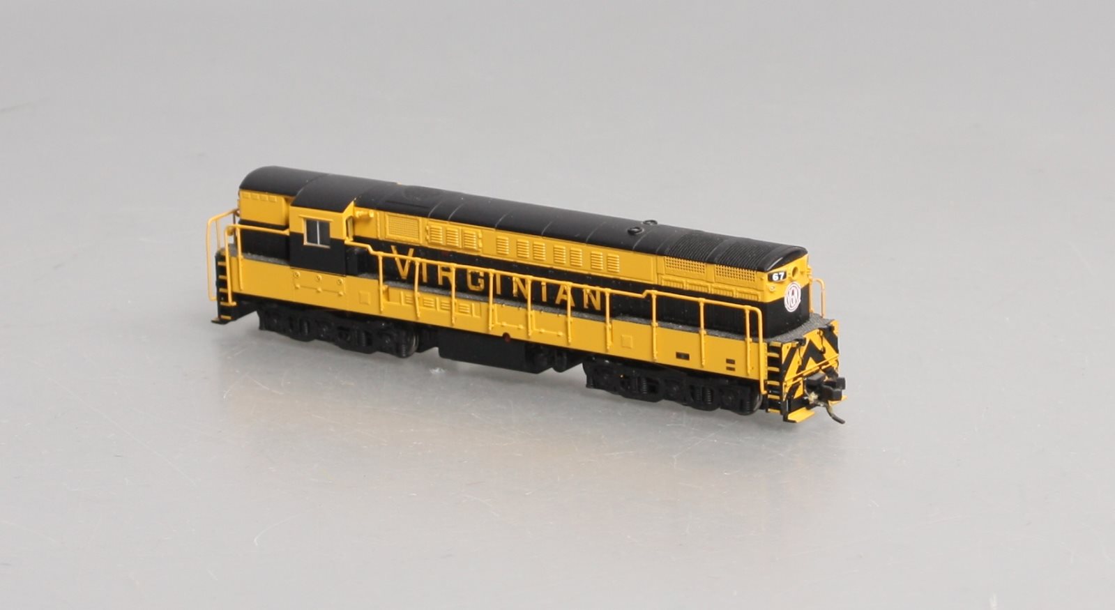 Atlas 40002834 N Virginian FM H24-66 Trainmaster Diesel Engine with DCC #67