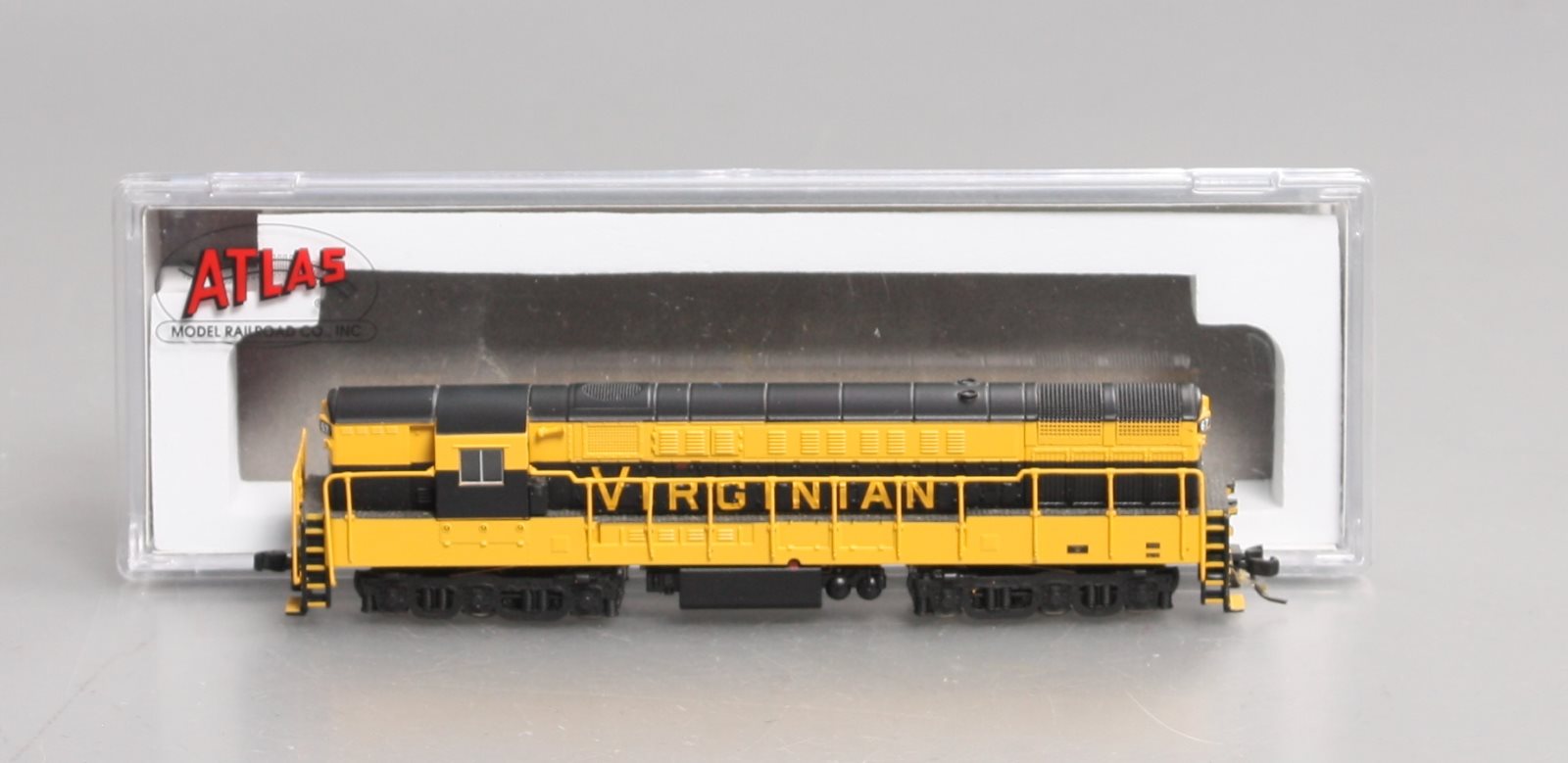 Atlas 40002834 N Virginian FM H24-66 Trainmaster Diesel Engine with DCC #67