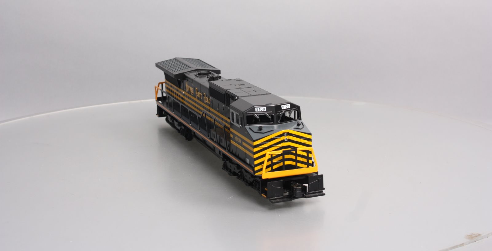 Williams 20434 O NS Heritage NKP GE Dash 9-44CW Diesel Loco w/Horn #8100