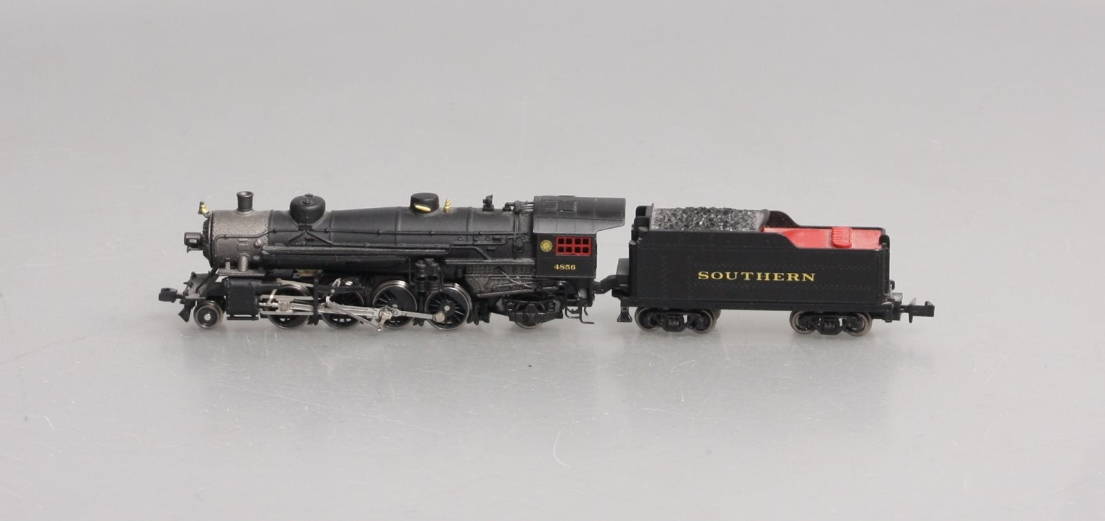 Model Power 87573 N Southern USRA 2-8-2 Mikado with Tender