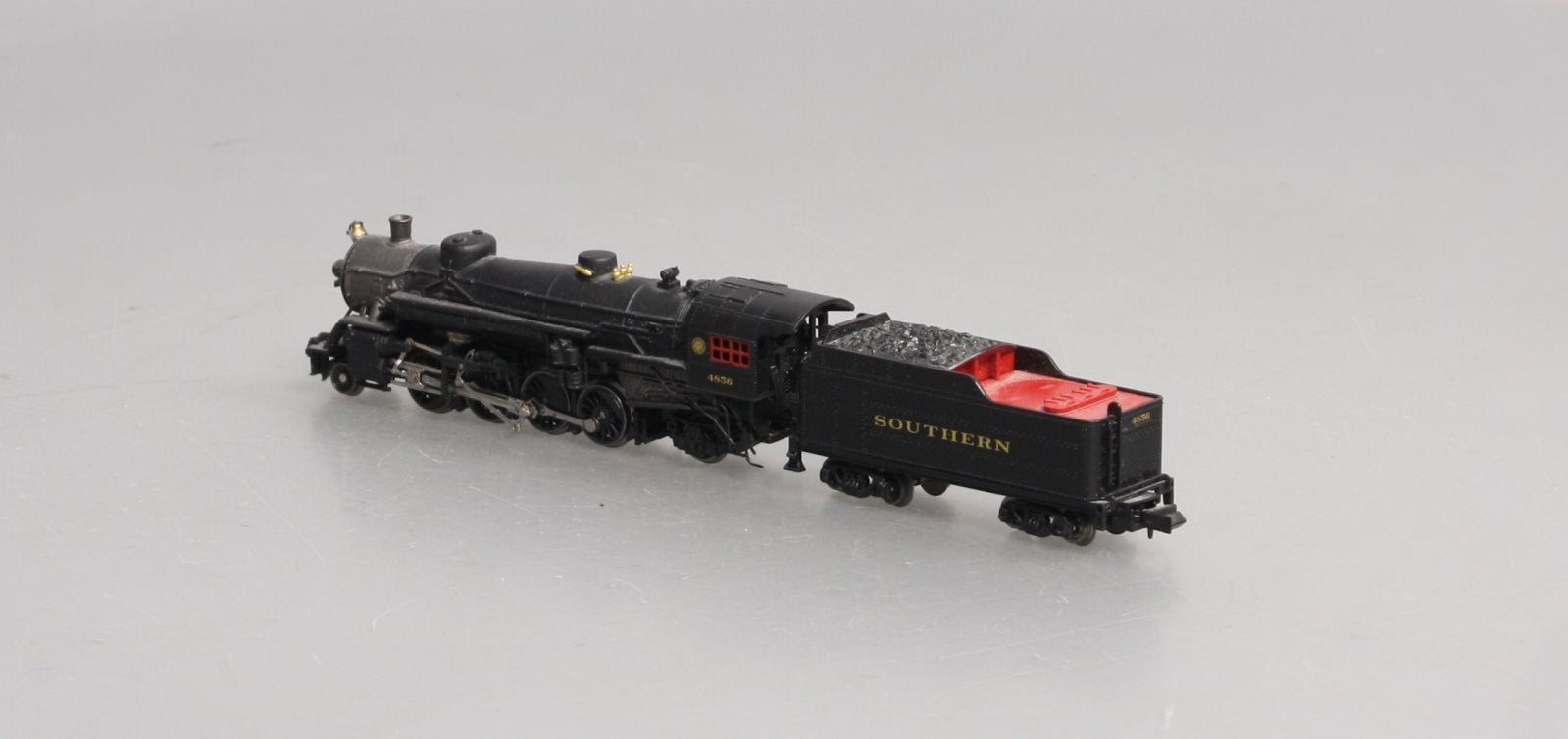 Model Power 87573 N Southern USRA 2-8-2 Mikado with Tender