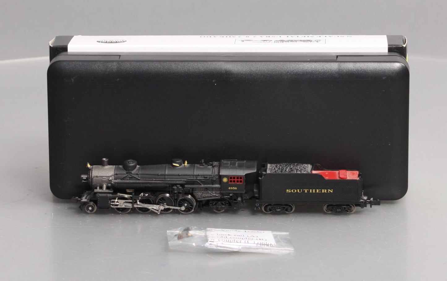 Model Power 87573 N Southern USRA 2-8-2 Mikado with Tender