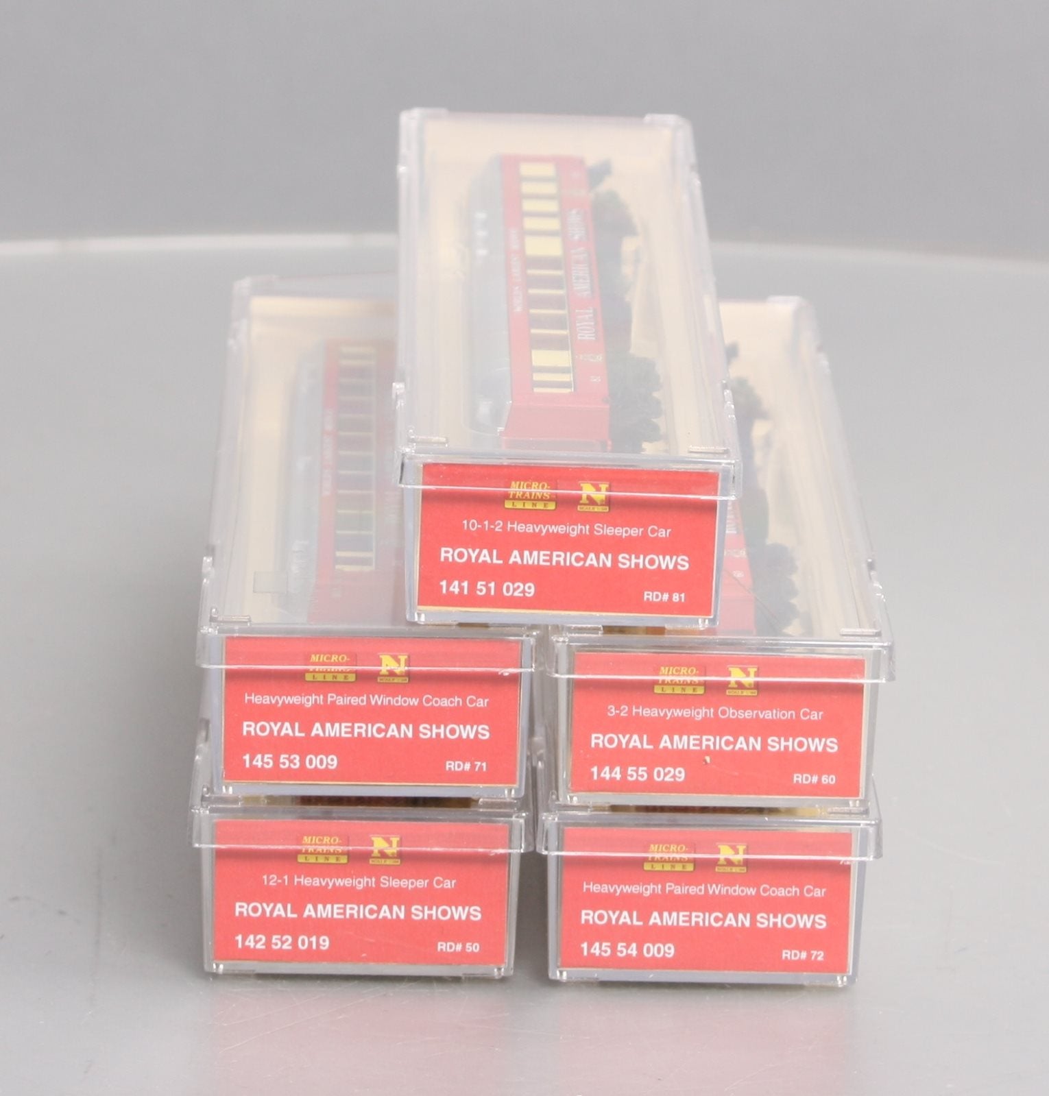Micro-Trains 99301300 N Royal American Shows Heavyweight Passenger (Set of 5)