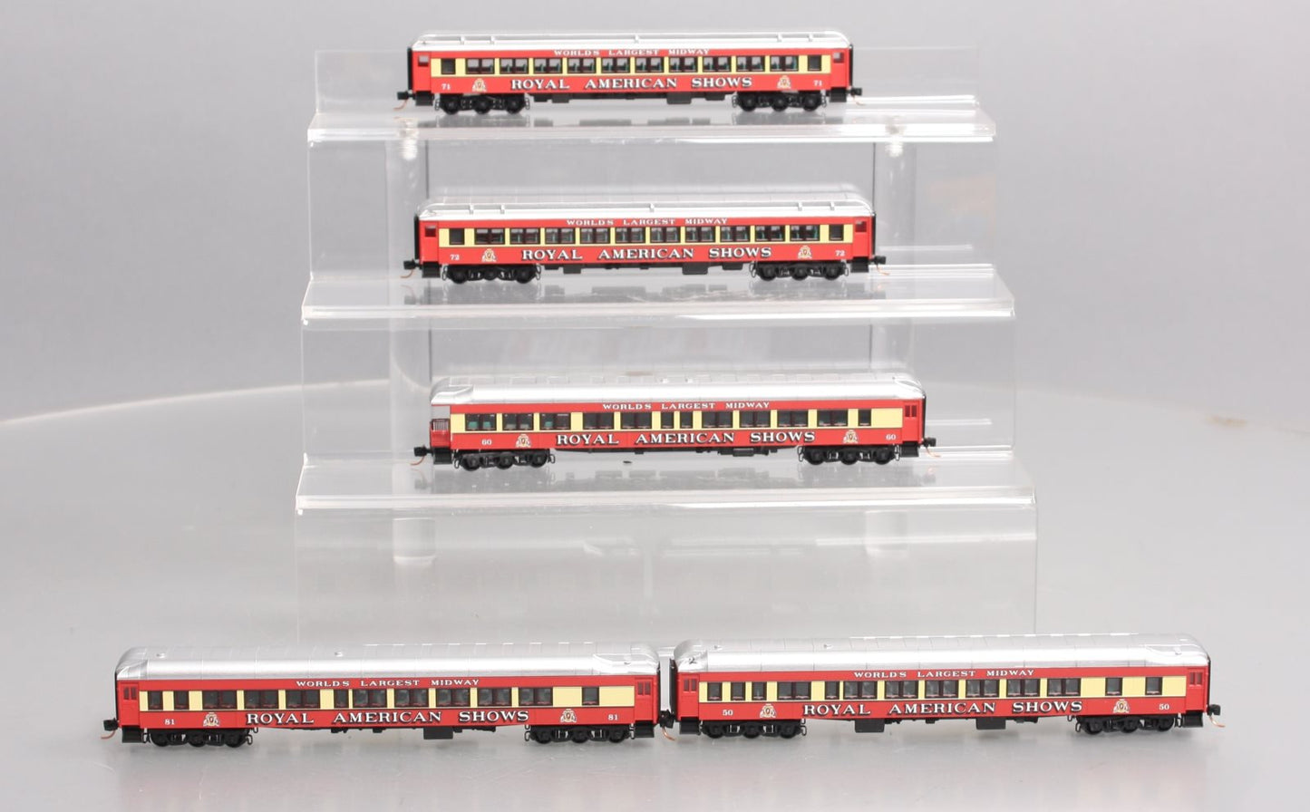 Micro-Trains 99301300 N Royal American Shows Heavyweight Passenger (Set of 5)