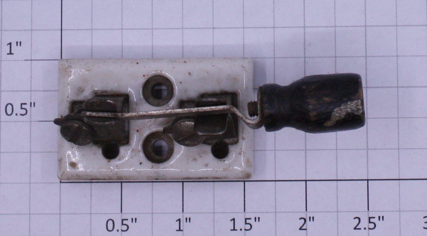 Acme 0827-16 Vintage SPST Knife Switch with Ceramic Base and Wooden Handle