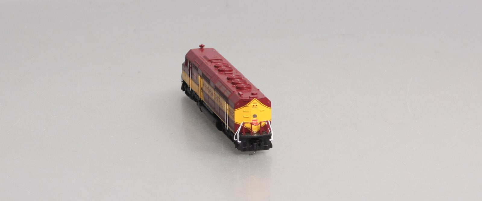 Athearn 16893 N Wisconsin Central FP45 with DCC & Sound #6652