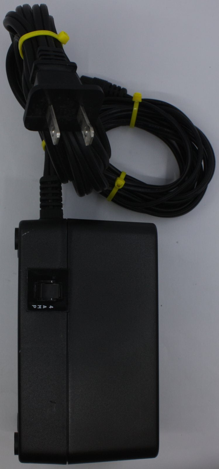 MTH Z-500 120V @ 100W to 18VAC @ 54W Transformer