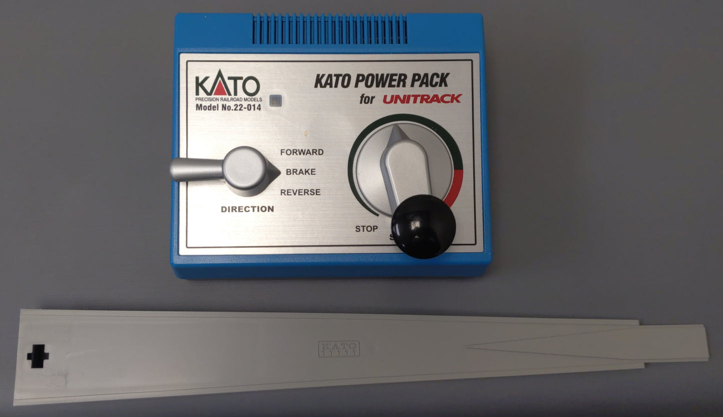 Kato 30-2009 HO Southern Pacific GE C44-9W Diesel Starter Train Set