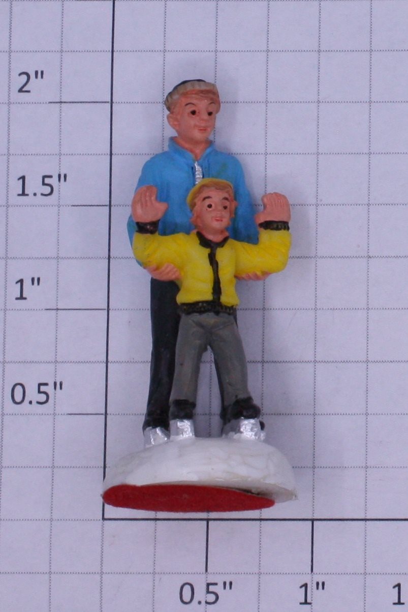 K-Line K42423-9B Ice Skating Pond Skating Man and Boy Figure